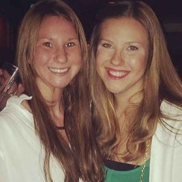 Meet your Posher, Courtney - Picture 1 of 1